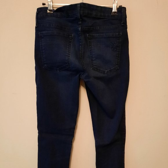 Guess Jeans - Picture 2 of 4